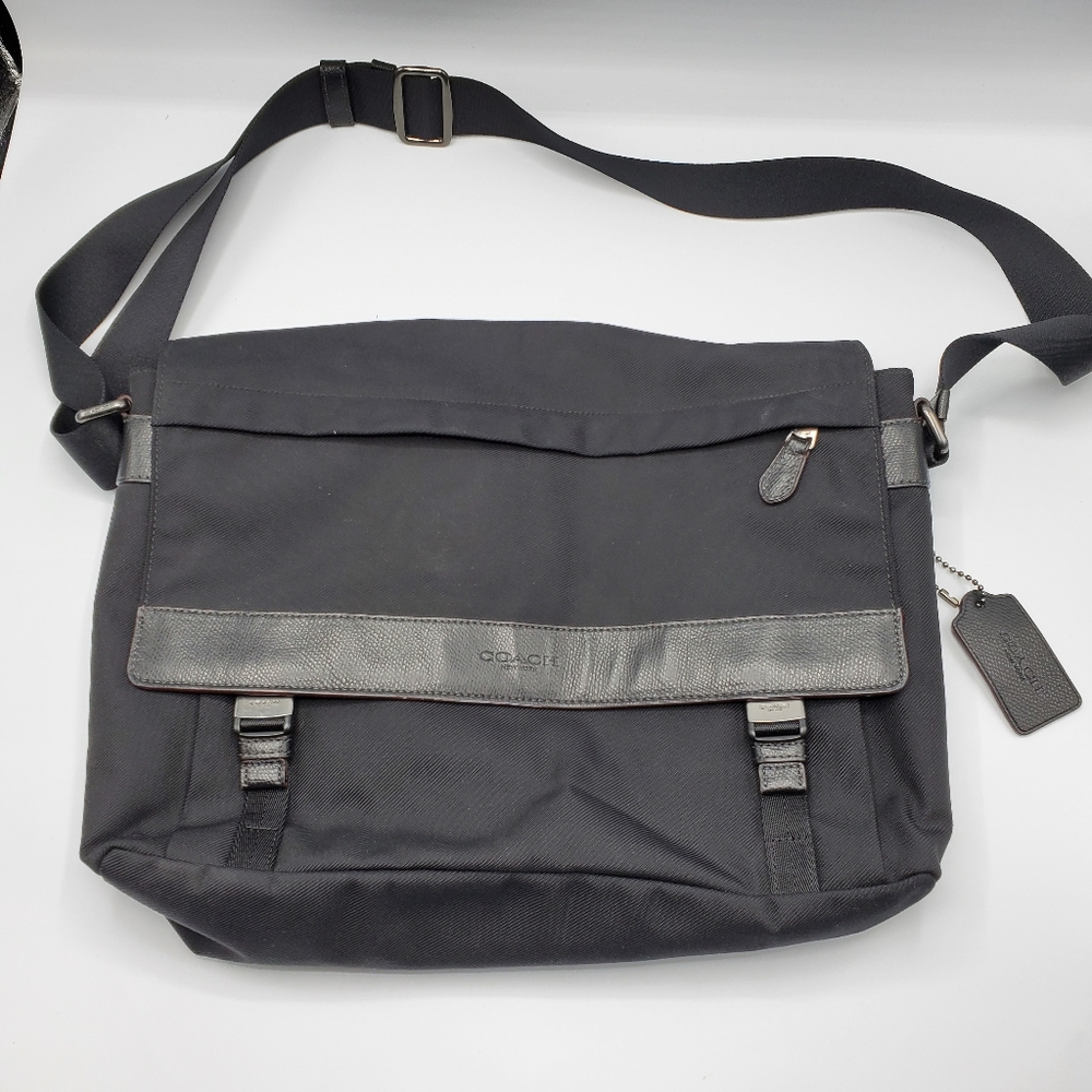 COACH MESSENGER BAG NYLON & LEATHER 14X10X5